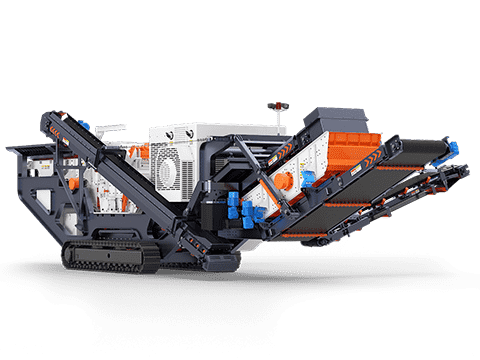 Tracked fine crushing station